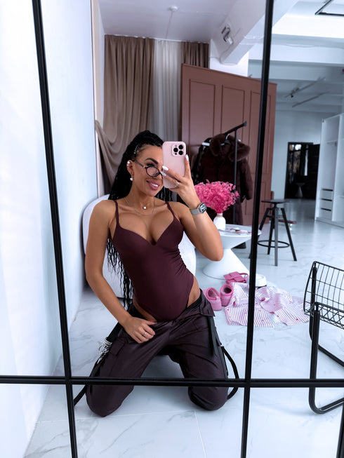 ELYNDI, string-style shaping bodysuit - choco
